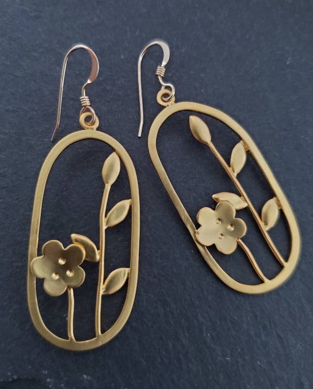 Gold Matte Garden Silhouette Earrings