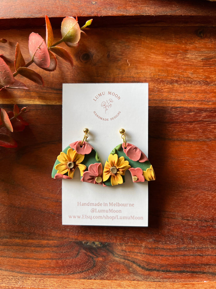 Green Spring Floral Earrings - Short Arch