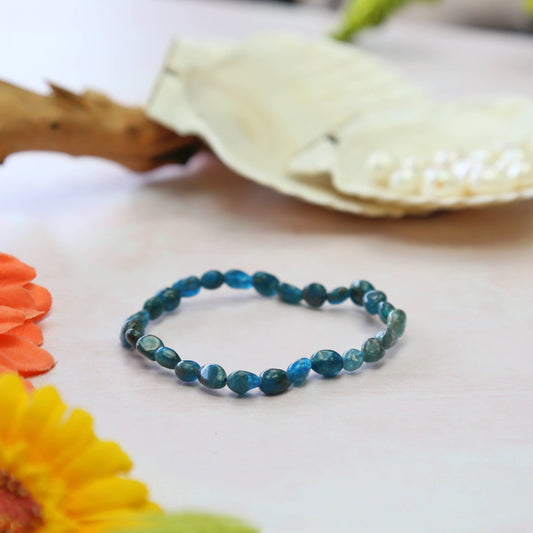 Apatite Nuggets Stretch Bracelet