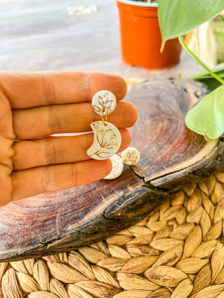 Floral Moon - Porcelain Earrings: Light Blue