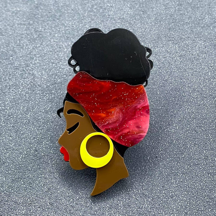 Girl Wearing Turban Acrylic Brooch: Green