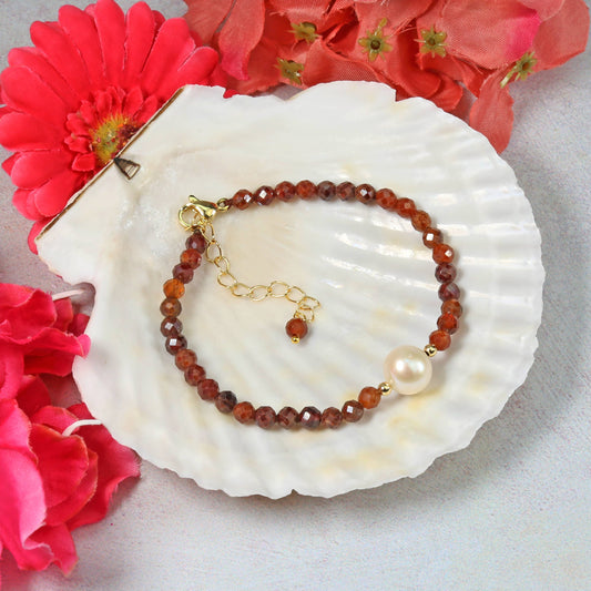 Single Pearl & Red Garnet Bracelet