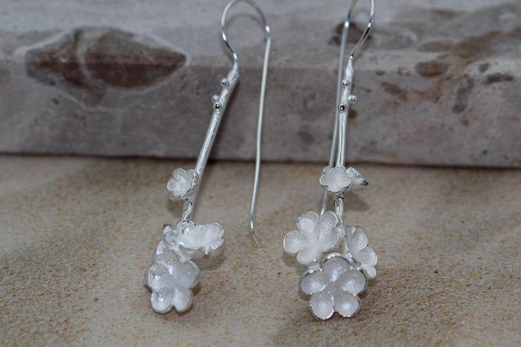 Flora Blanco Silver Hook Earrings