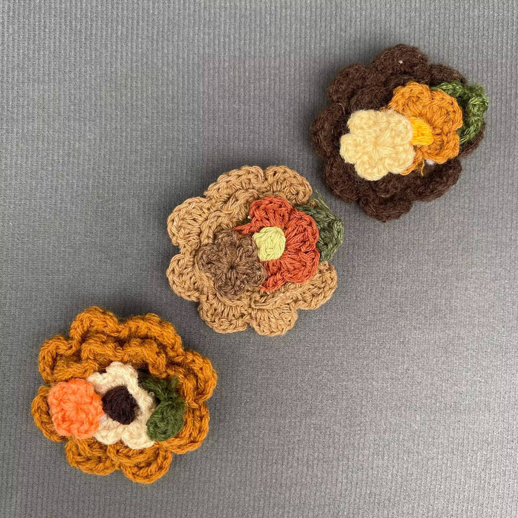 Linen-cotton Cloth Flowers Brooch: B
