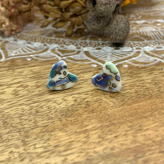 Heart Stud Earrings in Blue with Gold Finish: Blue Splash