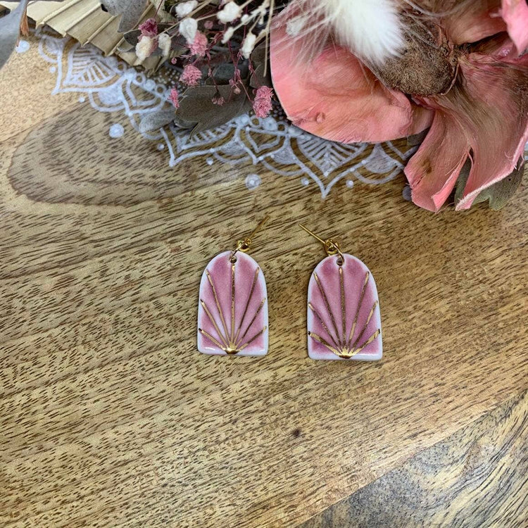 Anahita - Porcelain Earrings with Gold finish: Pink