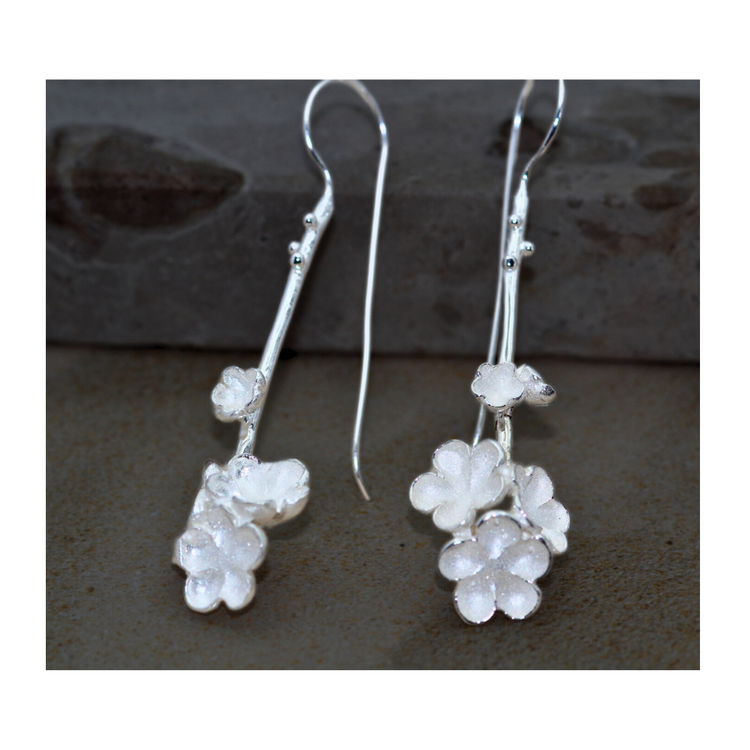 Flora Blanco Silver Hook Earrings