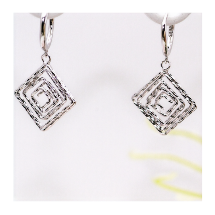 Wire Squared Silver Earrings