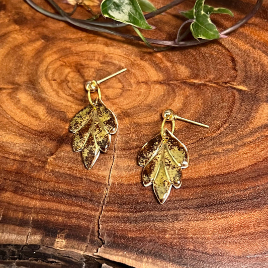 Porcelain Earrings in Greeny brown