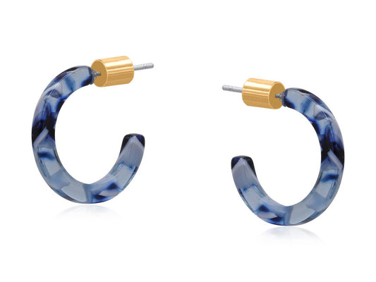 Lucce Petite Resin Hoop Earrings : Blue