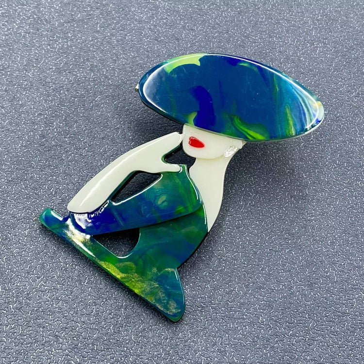 Beauty & Style Acrylic Brooch