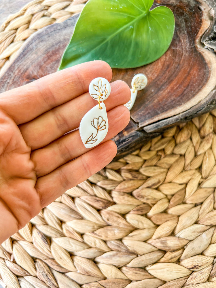 Summer - Porcelain Earrings: White