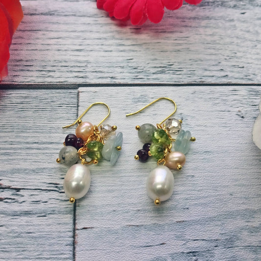 Cluster Pearl Drop Earring