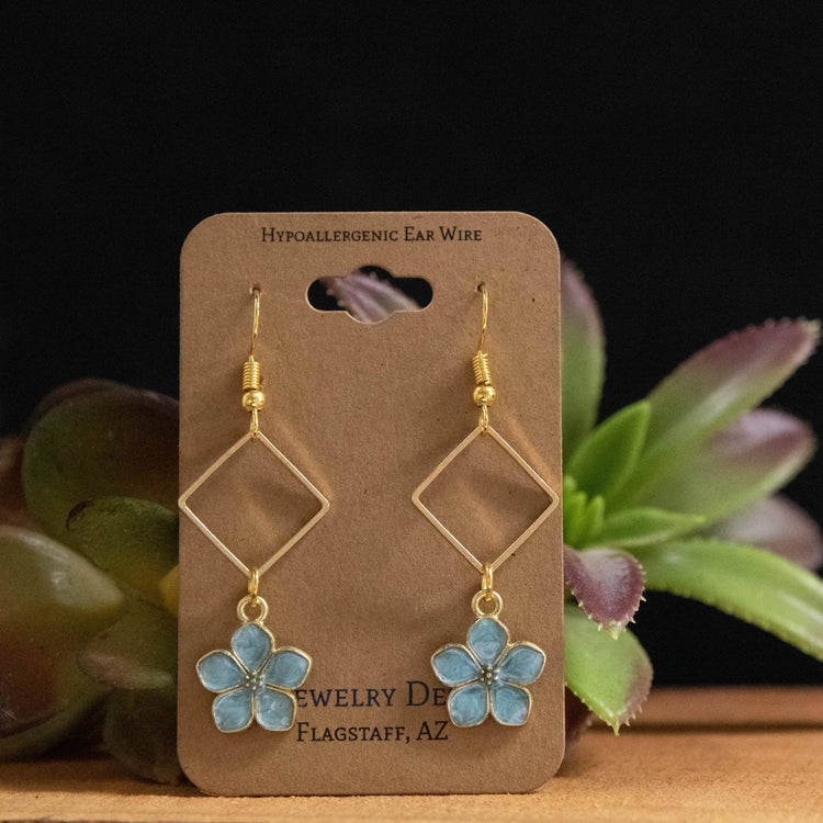 Flower Earrings: Blue