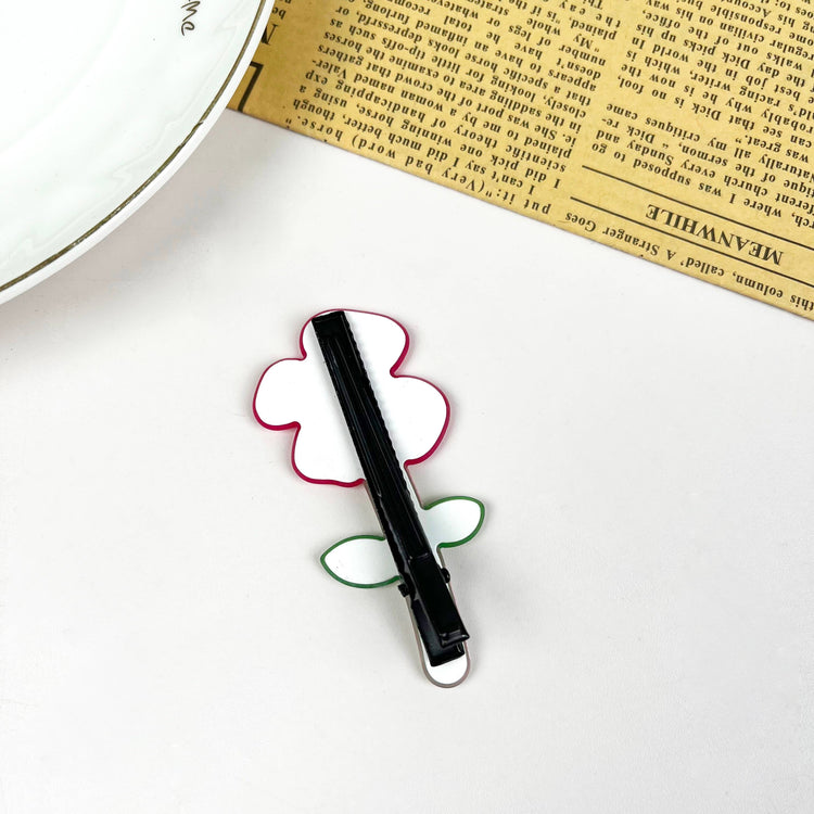 Pink flower duckbill clip