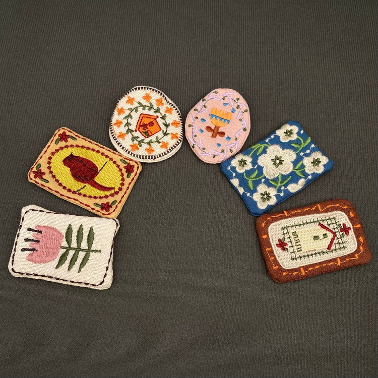 Nordic Style Cloth Brooch: House