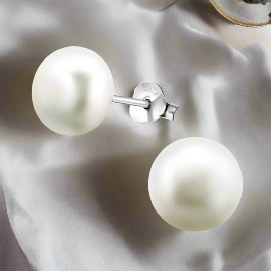 Silver Freshwater Pearl Stud 9mm