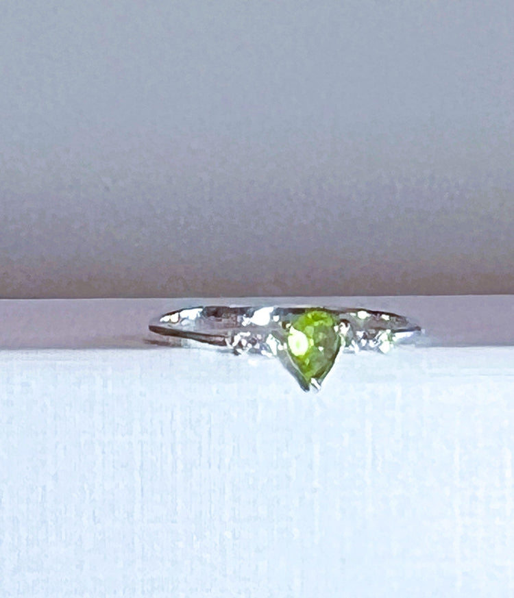 Silver Peridot Ring