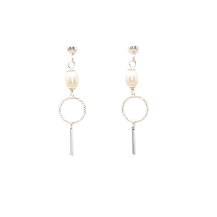 Pearl Circle Silver Earring