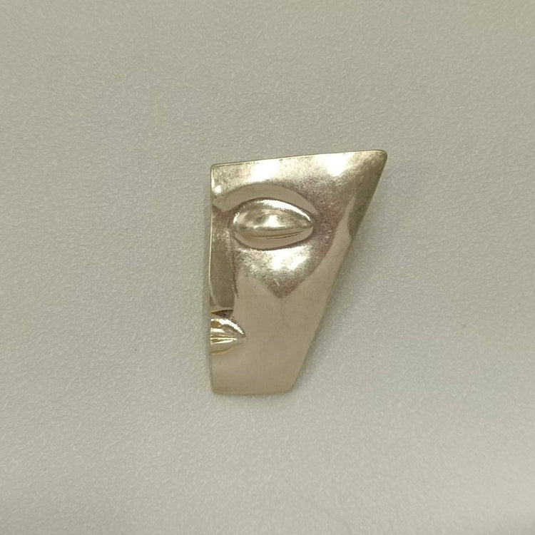 Vintage Half Face Brooch: Silver