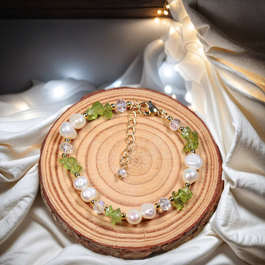 Peridot and Freshwater Cultured Pearl Bracelet