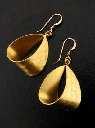 Gold Ribbon Drop Earrings