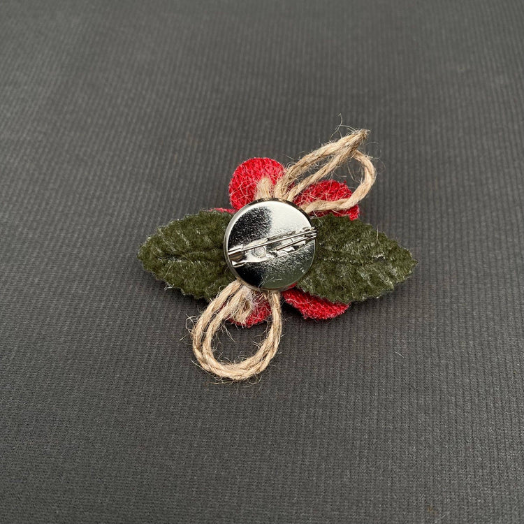 Flower Brooch: Pink
