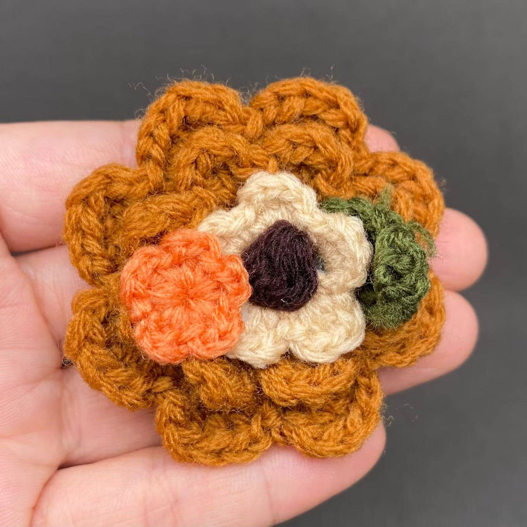 Linen-cotton Cloth Flowers Brooch: B