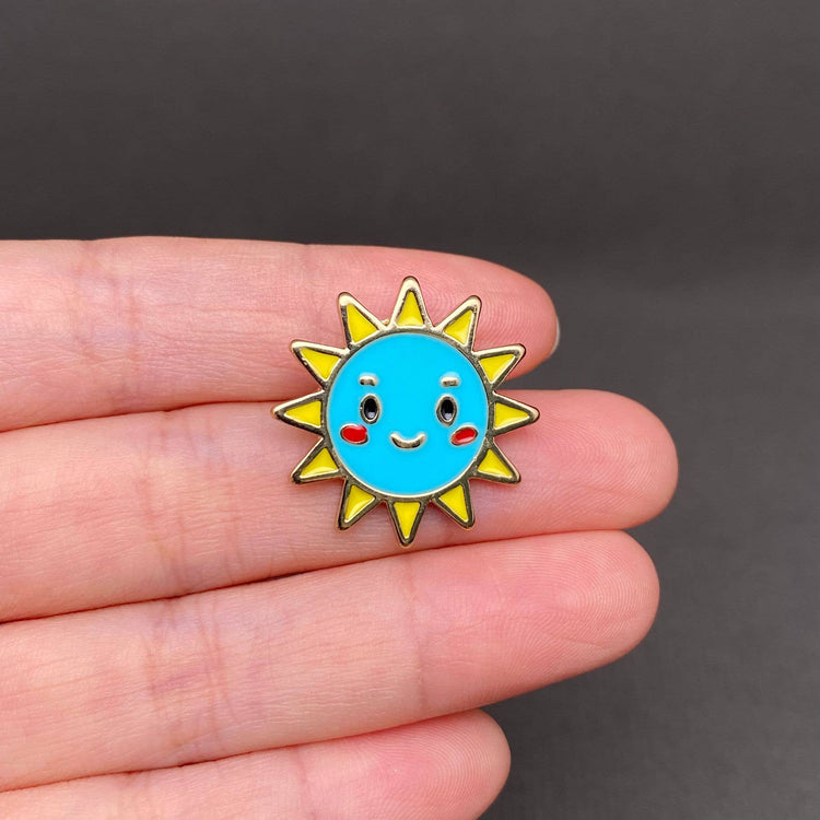 Enamel Smiley Sun Brooch: Yellow